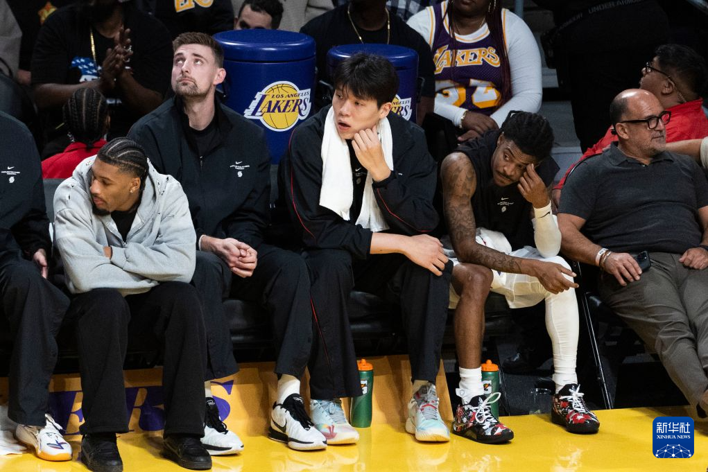 NBA常规赛:开拓胜者胜湖人